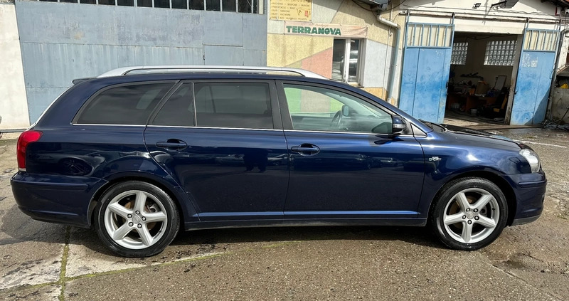 Toyota Avensis cena 9900 przebieg: 170000, rok produkcji 2007 z Wrocław małe 172